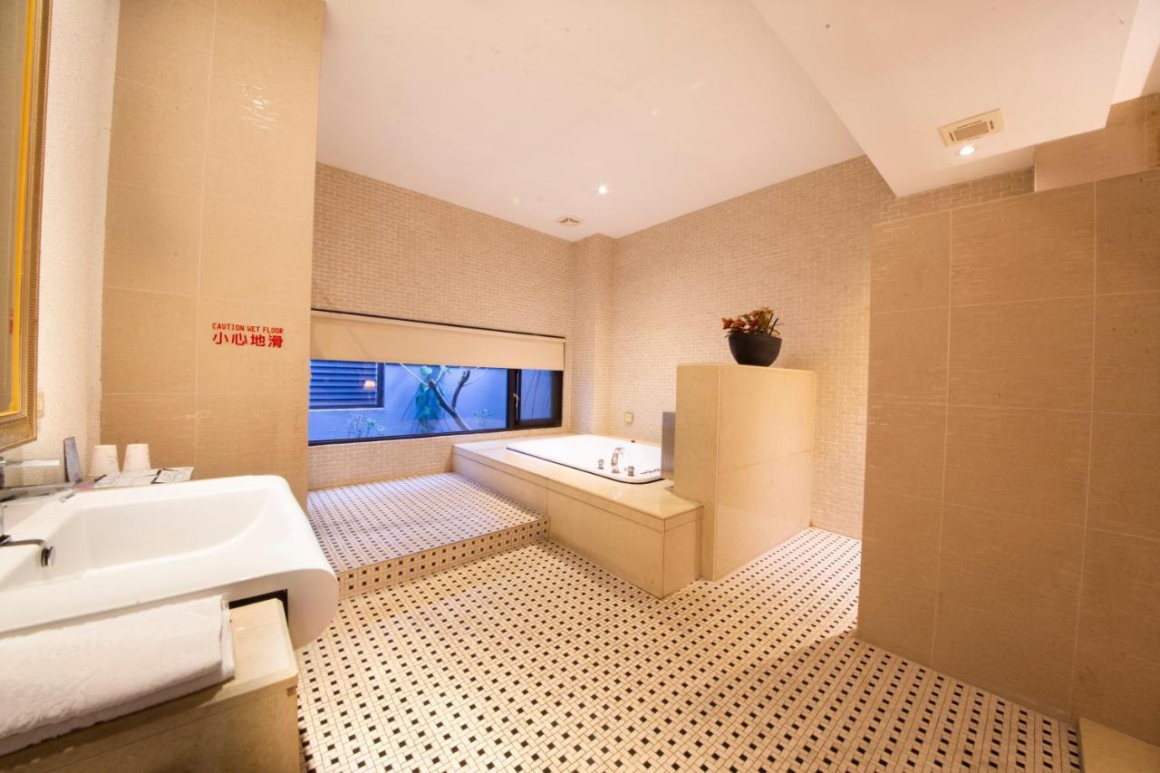 Li-Gin Motel Chiayi Exterior foto