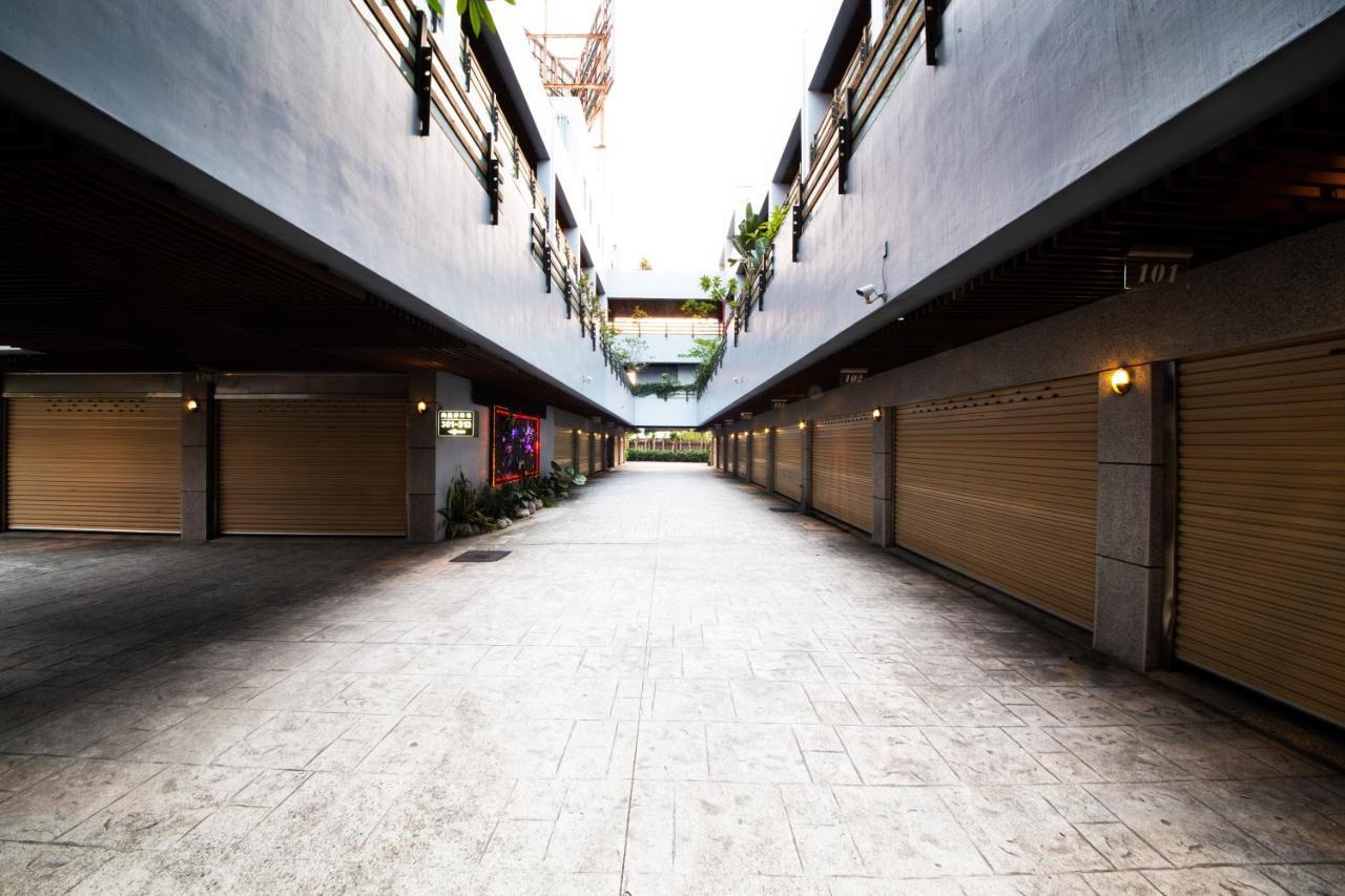 Li-Gin Motel Chiayi Exterior foto